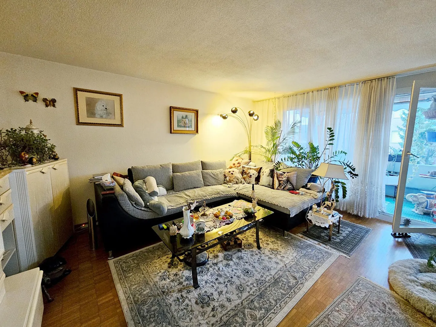 Cozy apartment for sale - Photo 2 of 8