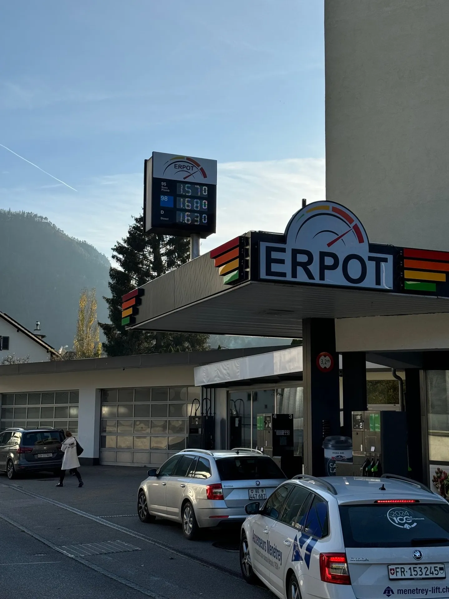 Autowerkstatt in Moutier zu vermieten - Foto 3 von 16