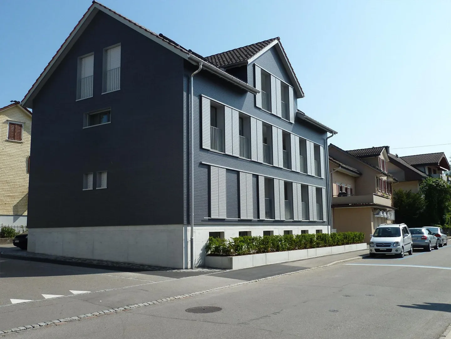 Vivere centrale – Appartamento di 4,5 stanze vicino alla stazione - Foto 2 di 7