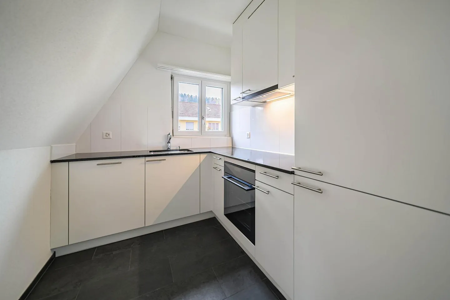 Charmante Wohnung in St. Gallen - Foto 2 von 13