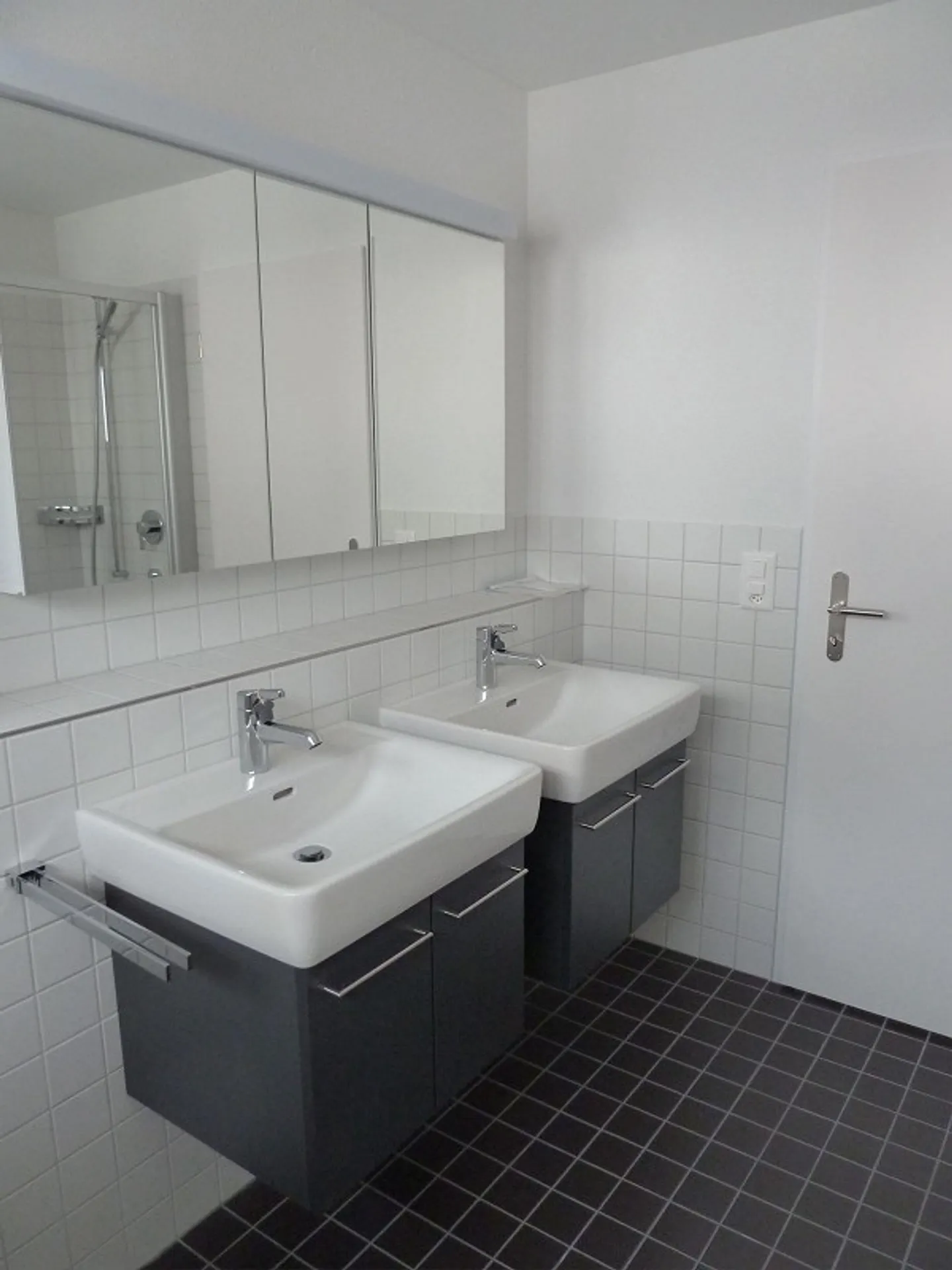 Vivere centrale – Appartamento di 4,5 stanze vicino alla stazione - Foto 5 di 7