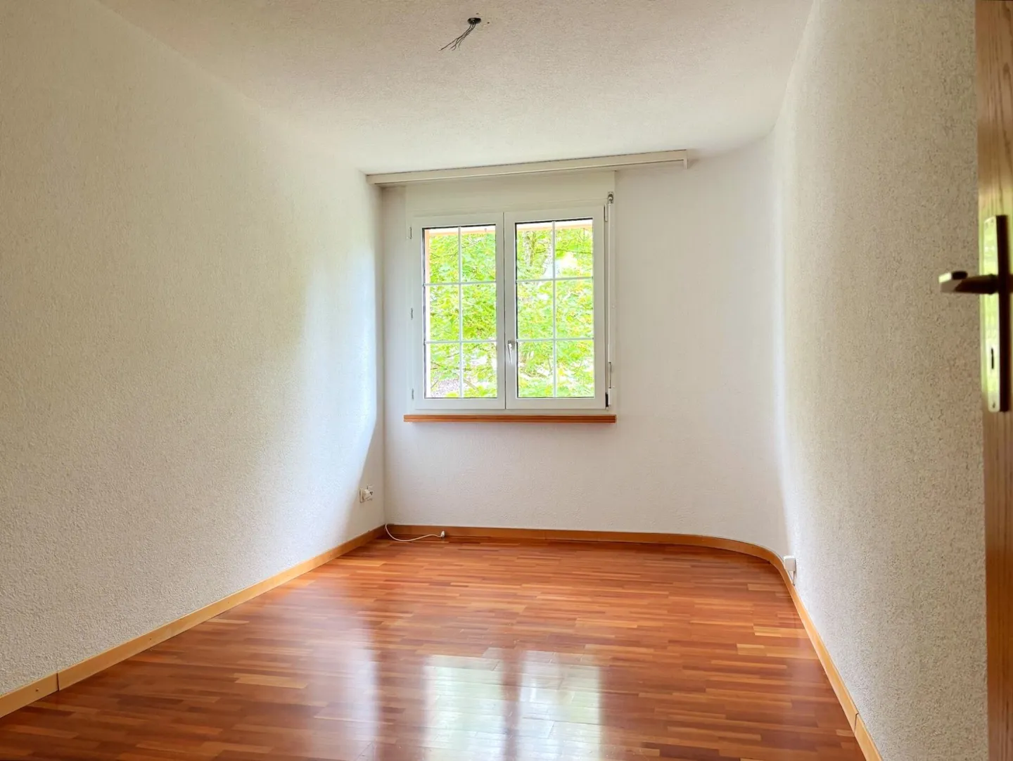 Spacious 5.5-room apartment in a quiet, green residential area - Photo 9 of 11