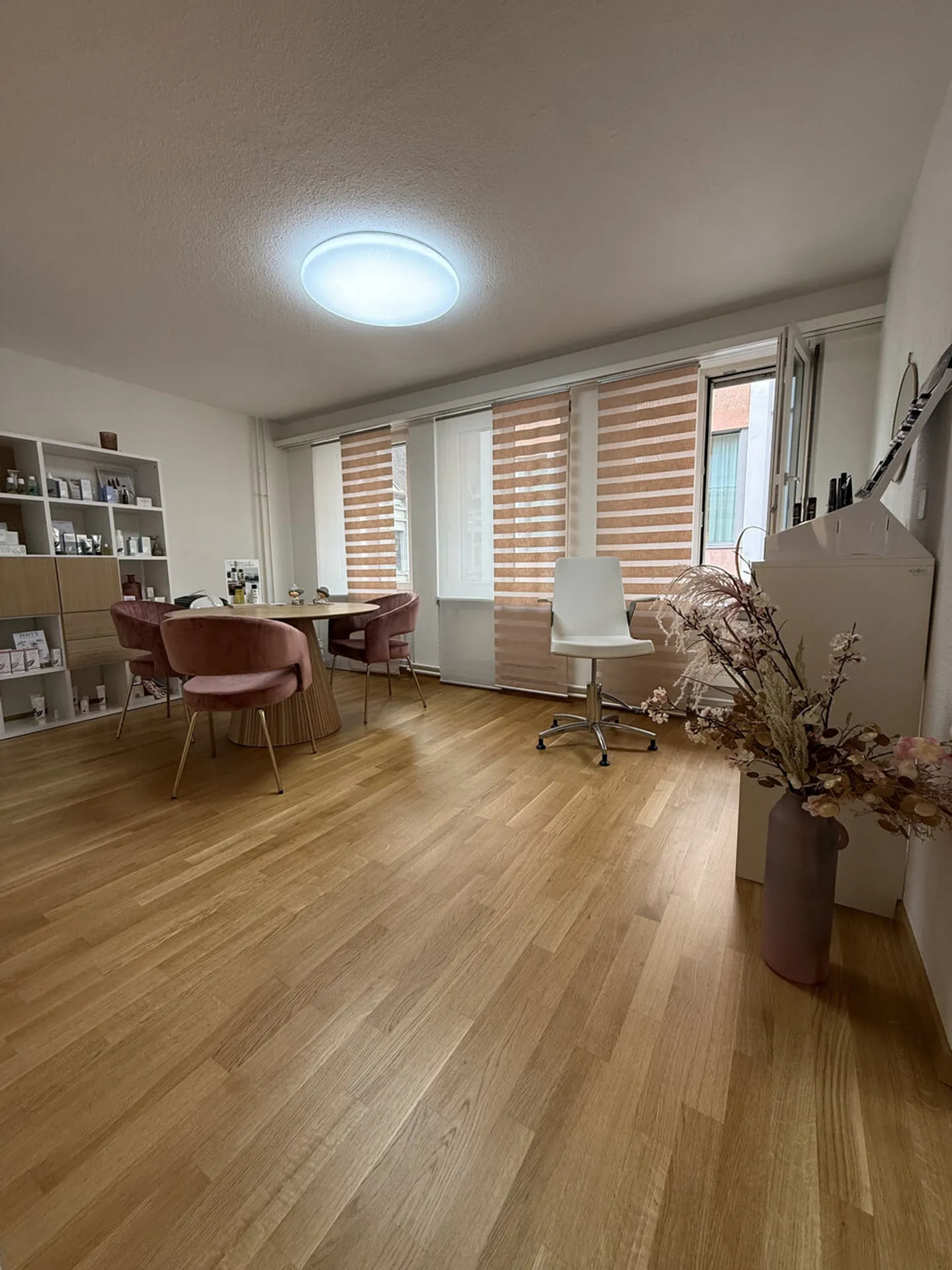 Charming studio on the 3rd floor in a central location in Lucerne - Photo 1 of 6