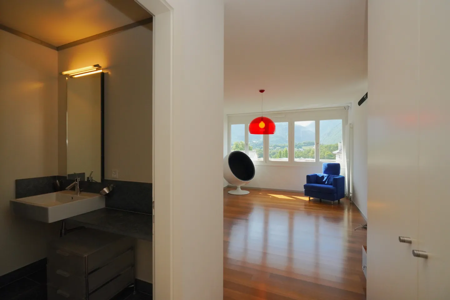 Duplex di Lusso con Terrazza - Foto 8 di 13