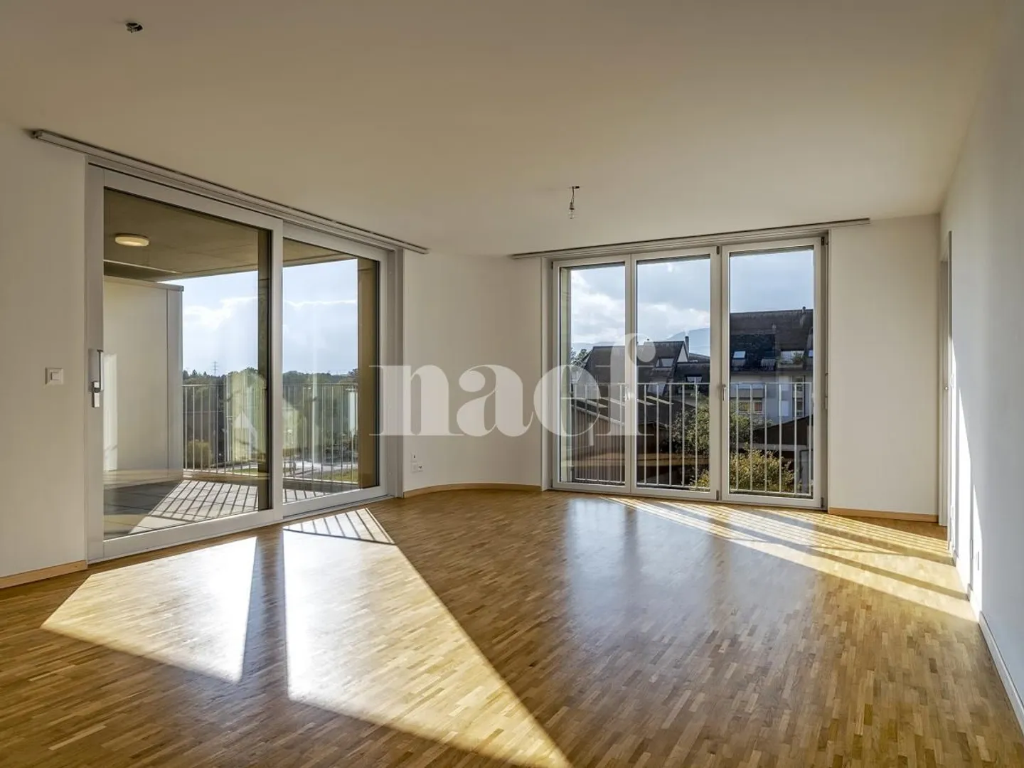 Appartamento 5.5 locali - Foto 3 di 9