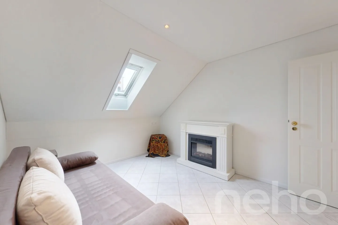 Exclusive colonial style maisonette in Eiken - Photo 7 of 12