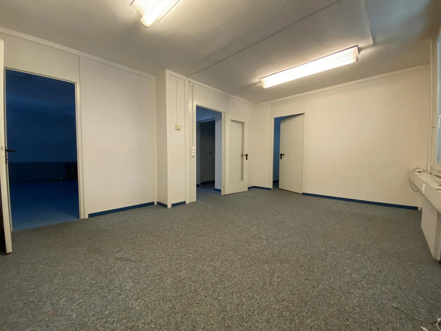 Spazio ufficio vicino al centro città - Foto 2 di 8