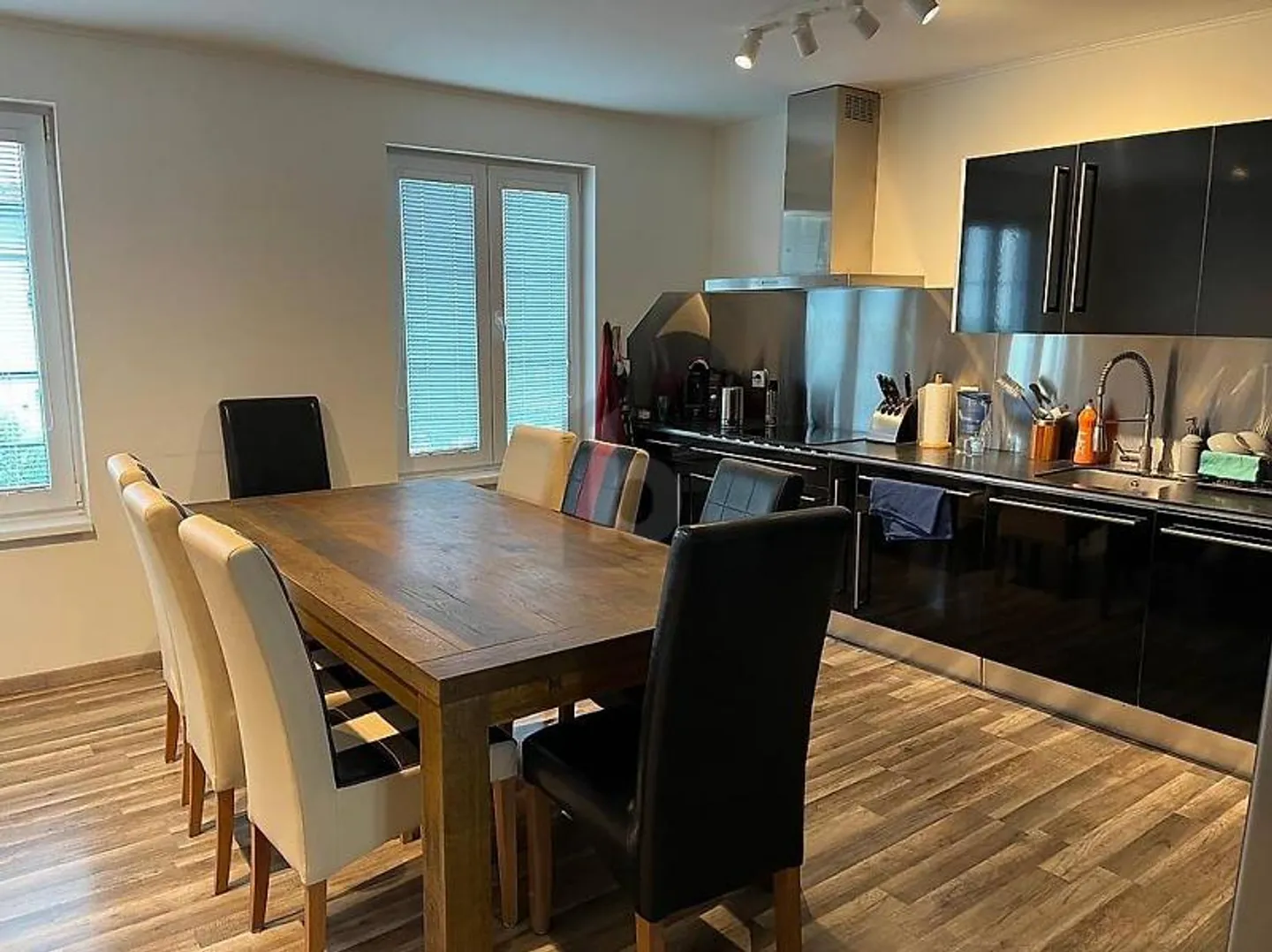 PRÄCHTIGES DUPLEX MIT SEEBLICK - Foto 3 von 6