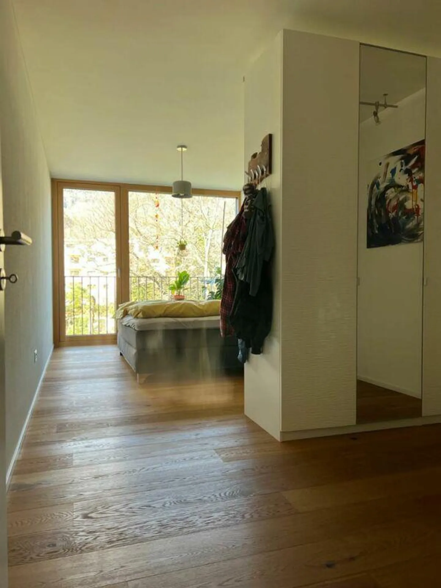 generous 3.5-room apartment with a view - Photo 2 of 13