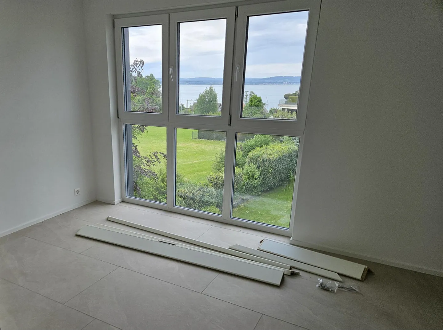 Prima locazione - esclusivo appartamento di 5 ½ stanze con vista lago mozzafiato - Foto 14 di 19