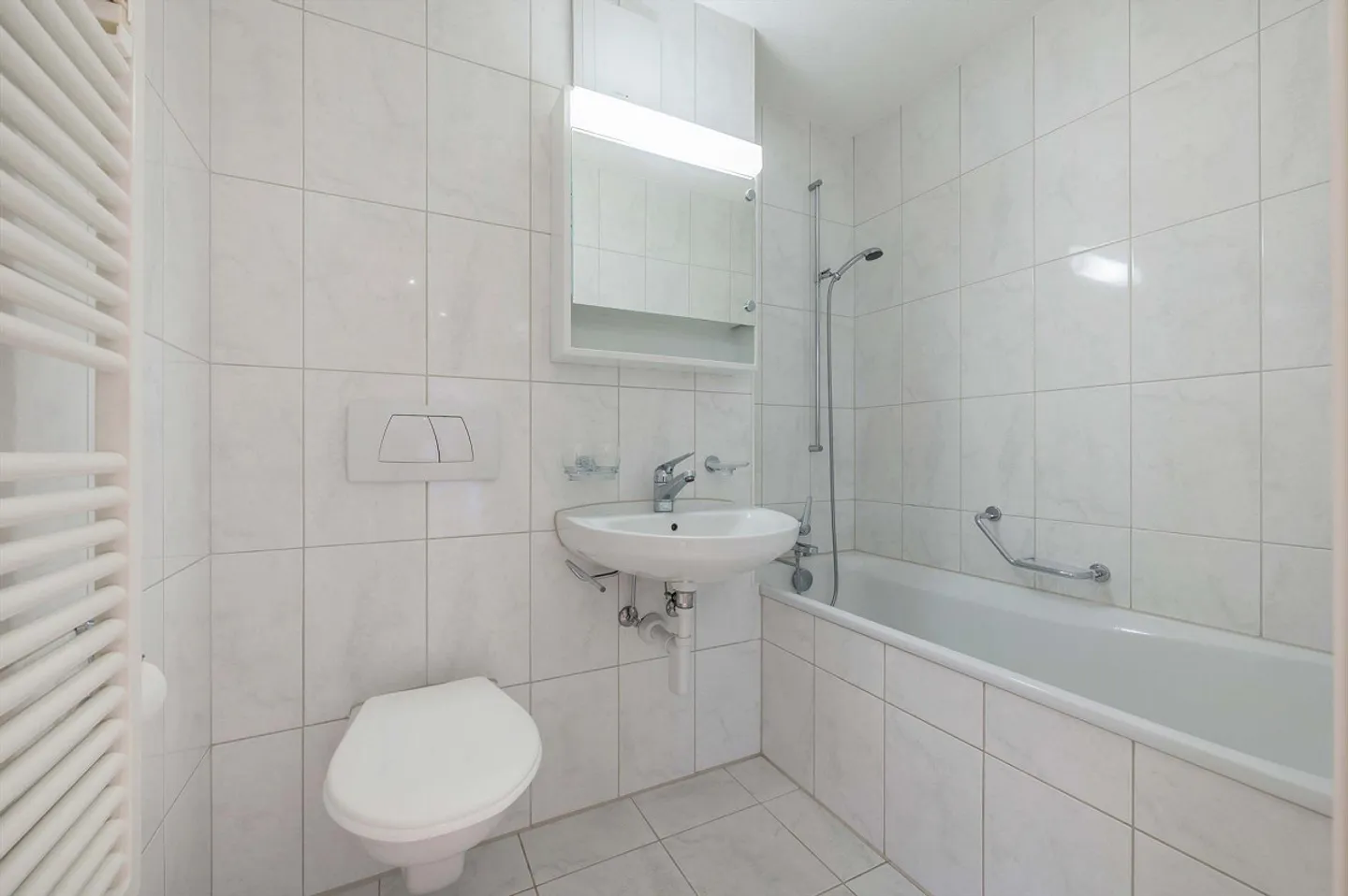 Tranquillo e centrale, direttamente al serbatoio di Klingnau - Foto 8 di 12