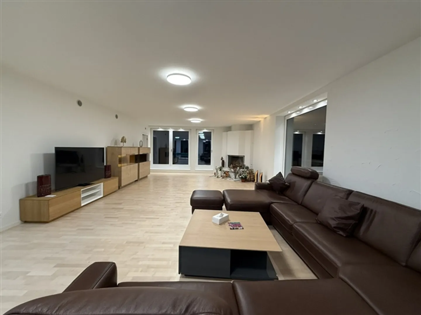«Exklusive 300 m² Penthouse-Wohnung mit privatem Lift Wallisellen» - Foto 4 von 13