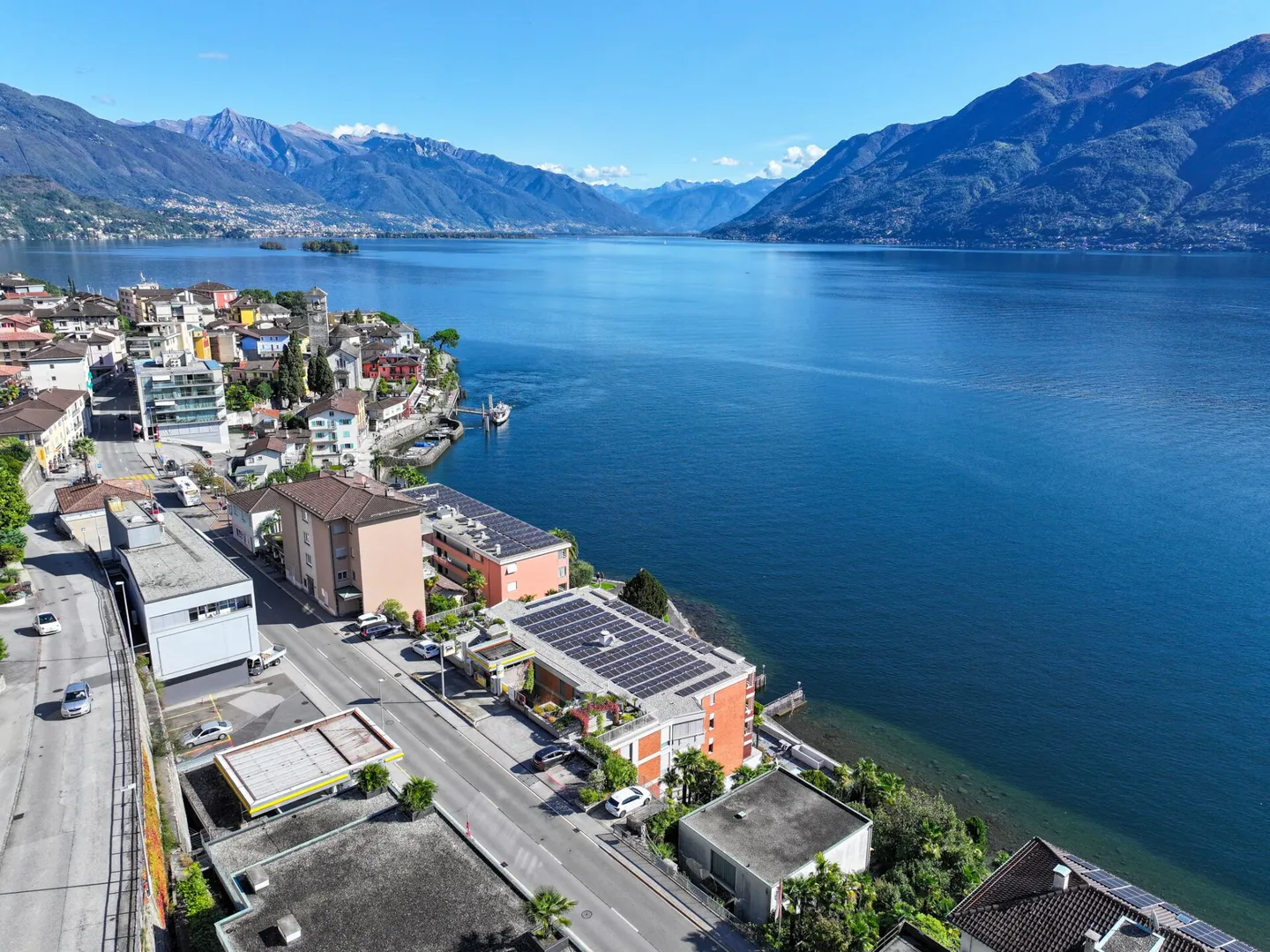 BRISSAGO - Appartamento sul lago con posto barca e motoscafo. - Foto 16 di 16