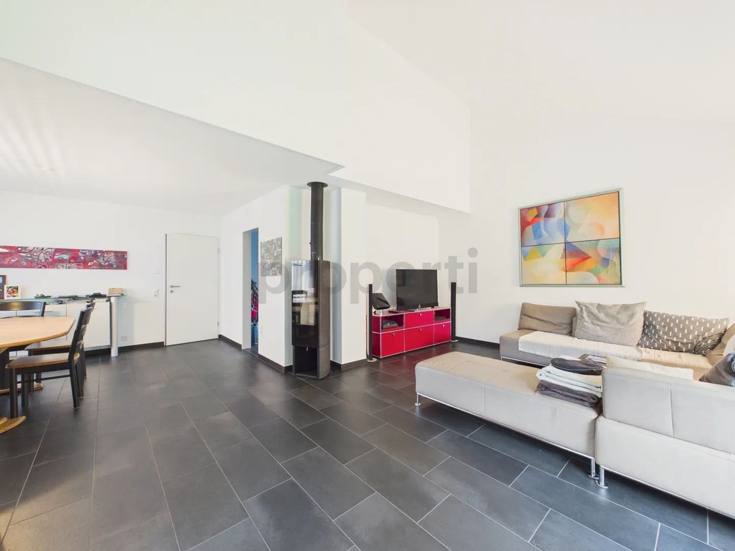 Casa unifamiliare tranquilla di 5,5 stanze con molta privacy e accesso diretto al bosco a Gebenstorf - Foto 5 di 13