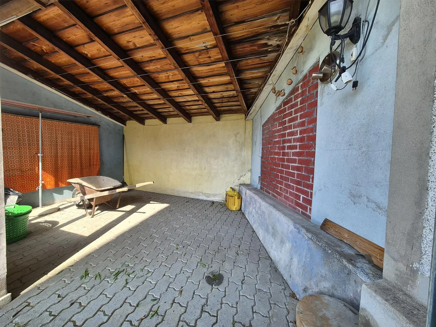 Rough Diamond with a View - Project Opportunity in the Best Residential Area of Grenchen - Photo 7 of 8