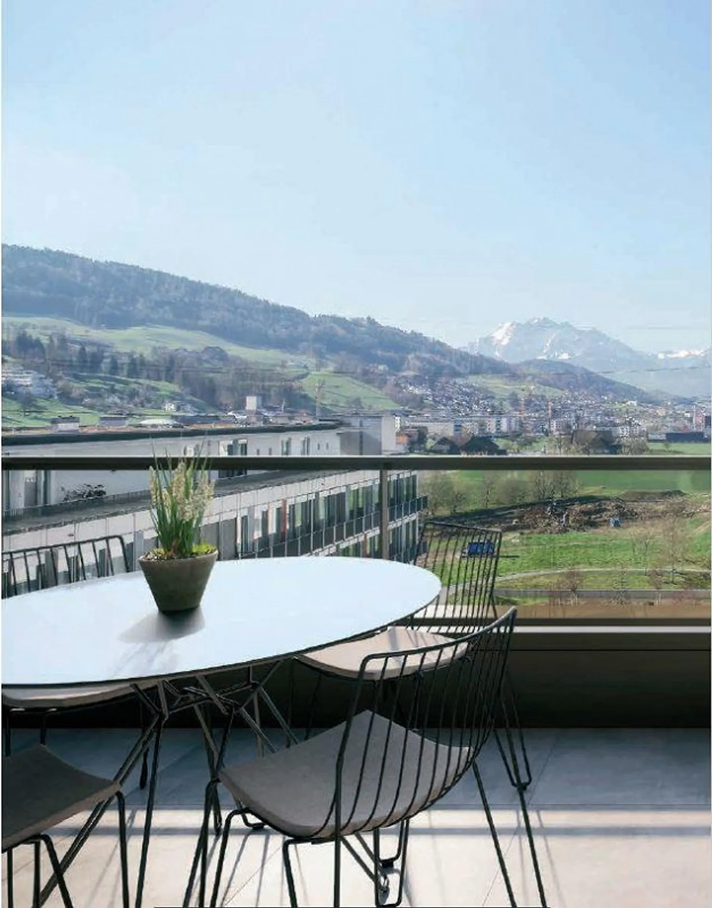 Appartamento Duplex Moderno con Balconi - Foto 13 di 16