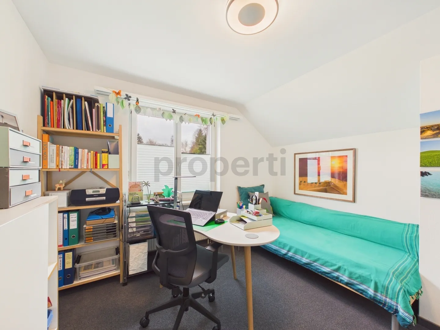 Casa unifamiliare tranquilla di 5,5 stanze con molta privacy e accesso diretto al bosco a Gebenstorf - Foto 11 di 13