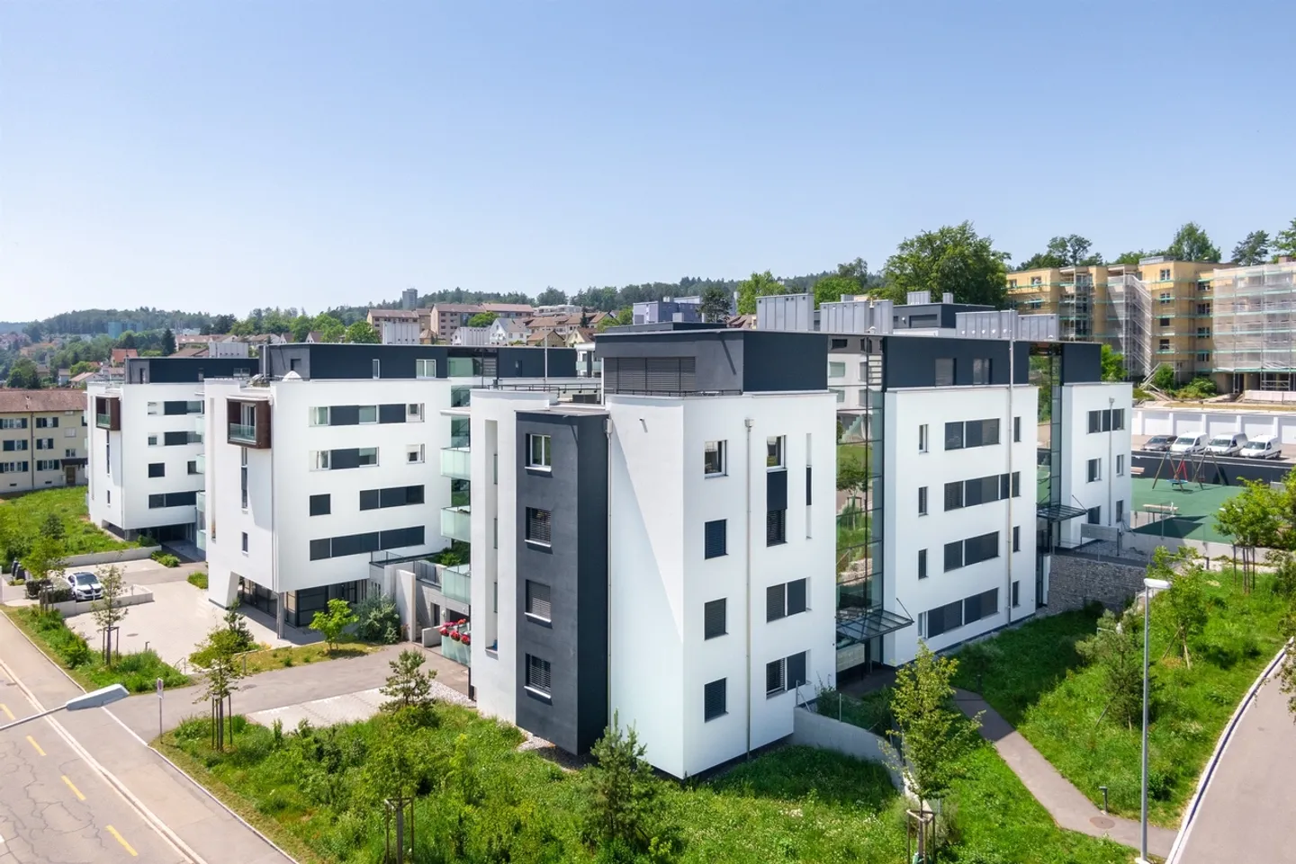 Ufficio o spazio commerciale nello sviluppo moderno di Sennenwies - Foto 1 di 9