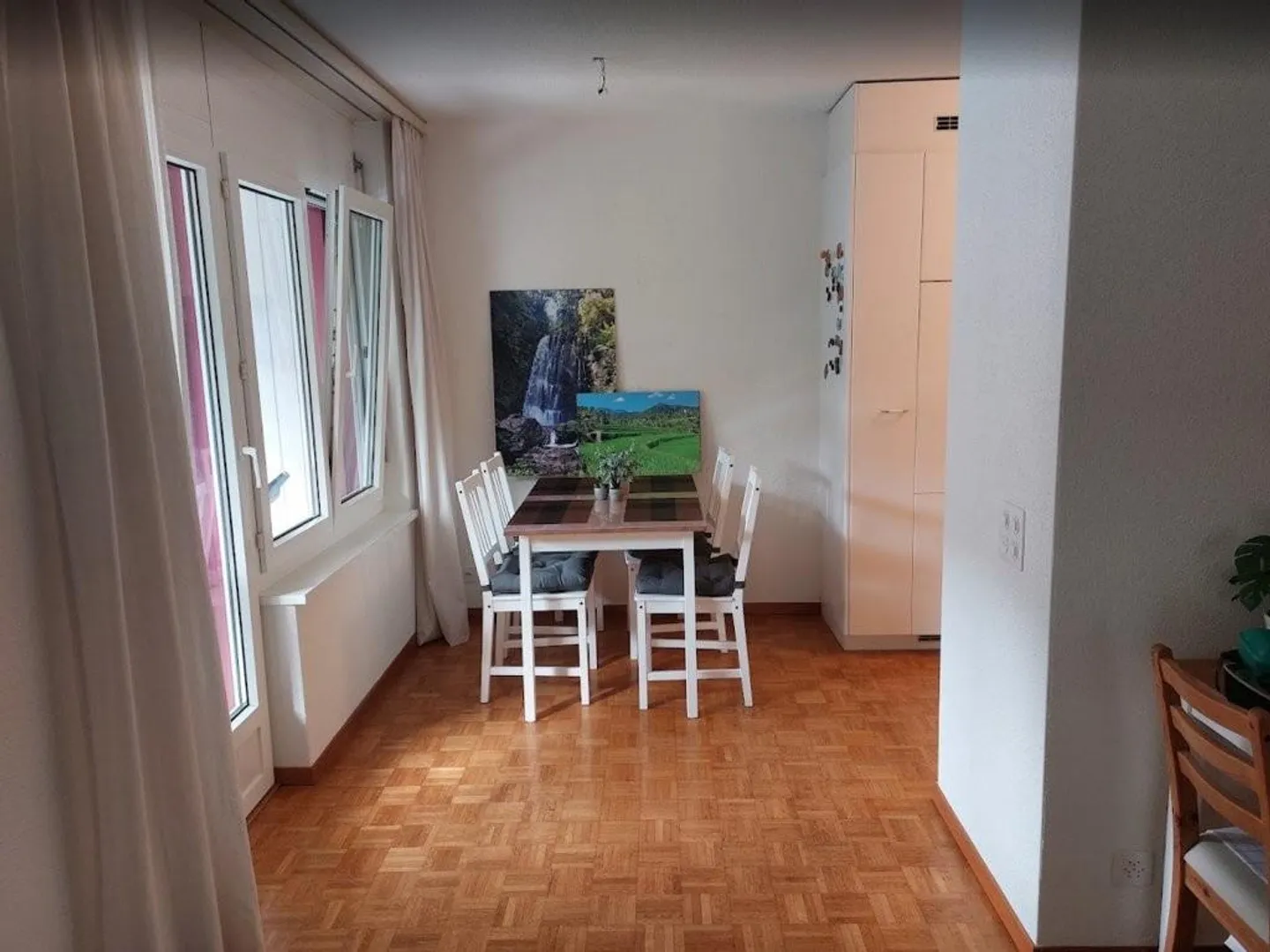 Moderno appartamento di 2,5 stanze con balcone e ottimi servizi - Foto 5 di 9