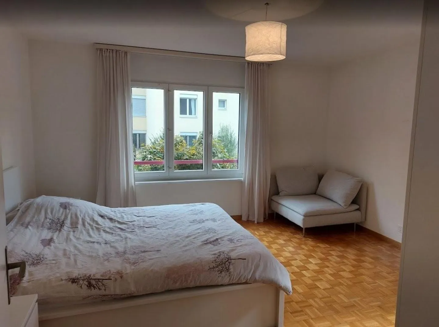 Moderno appartamento di 2,5 stanze con balcone e ottimi servizi - Foto 6 di 9