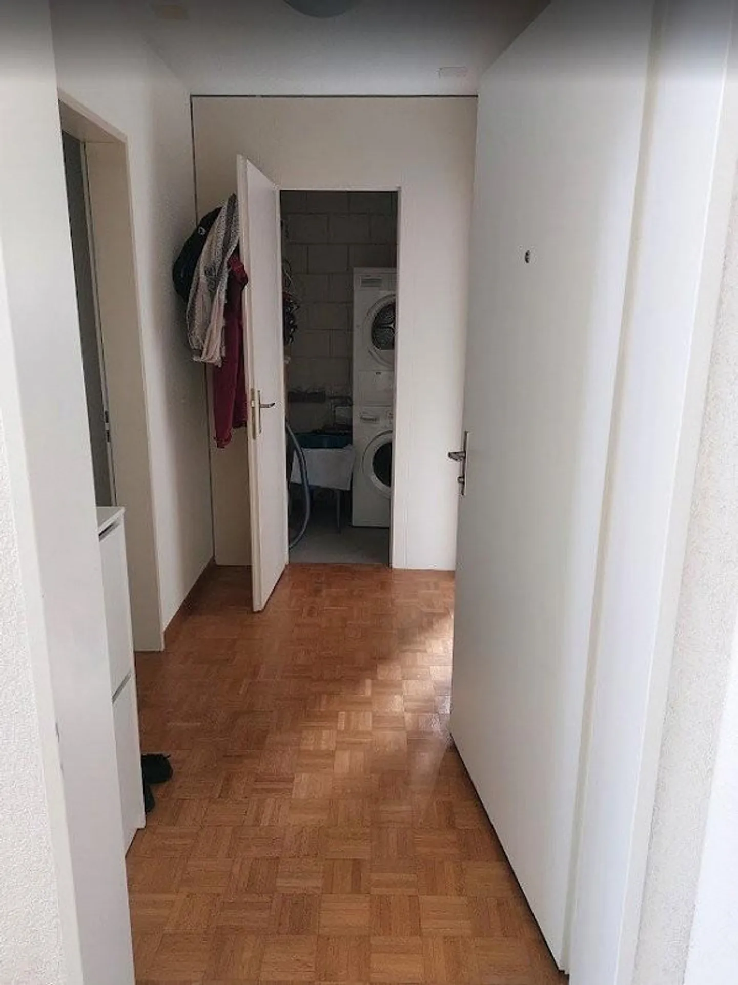 Moderno appartamento di 2,5 stanze con balcone e ottimi servizi - Foto 7 di 9
