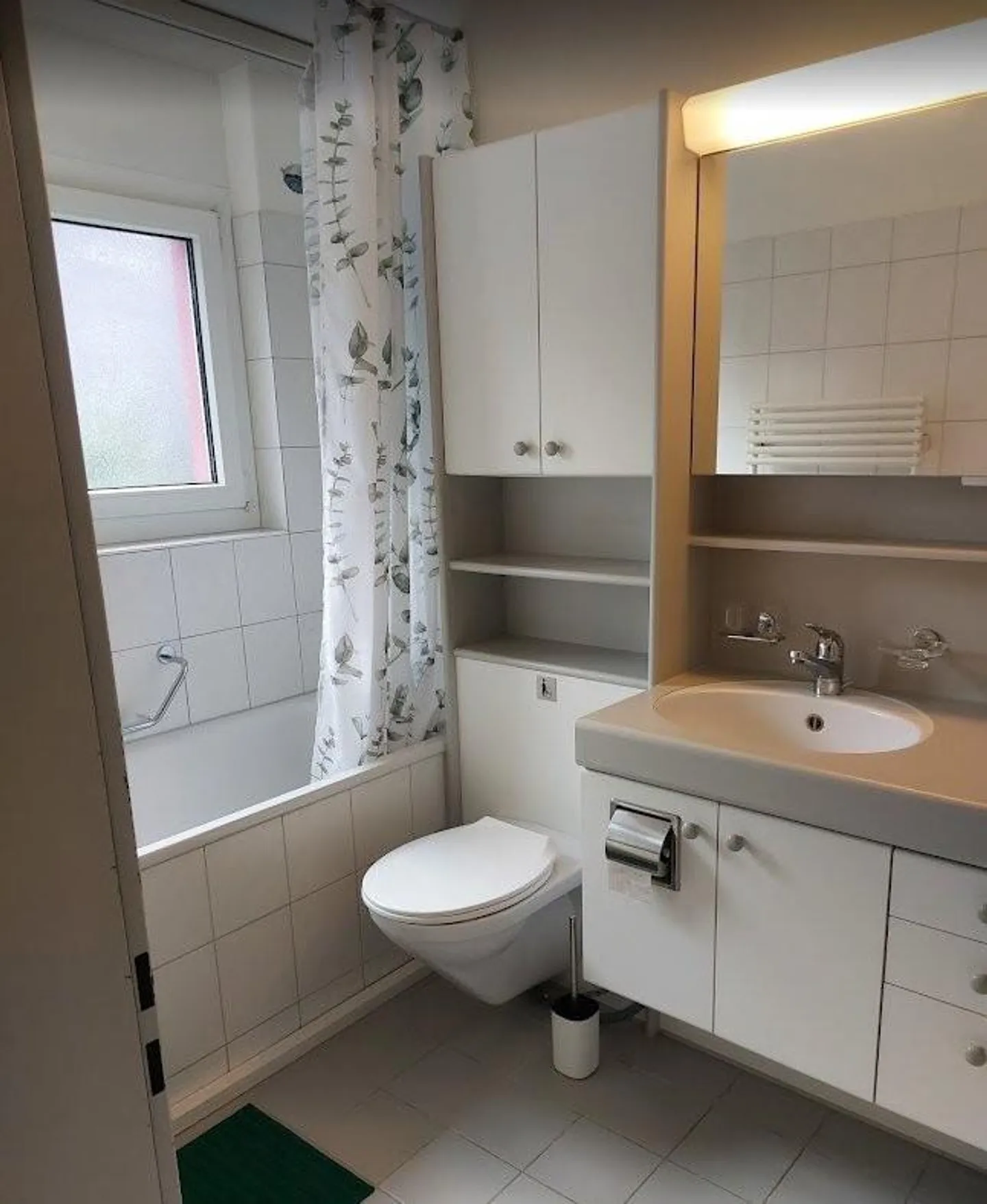 Moderno appartamento di 2,5 stanze con balcone e ottimi servizi - Foto 8 di 9