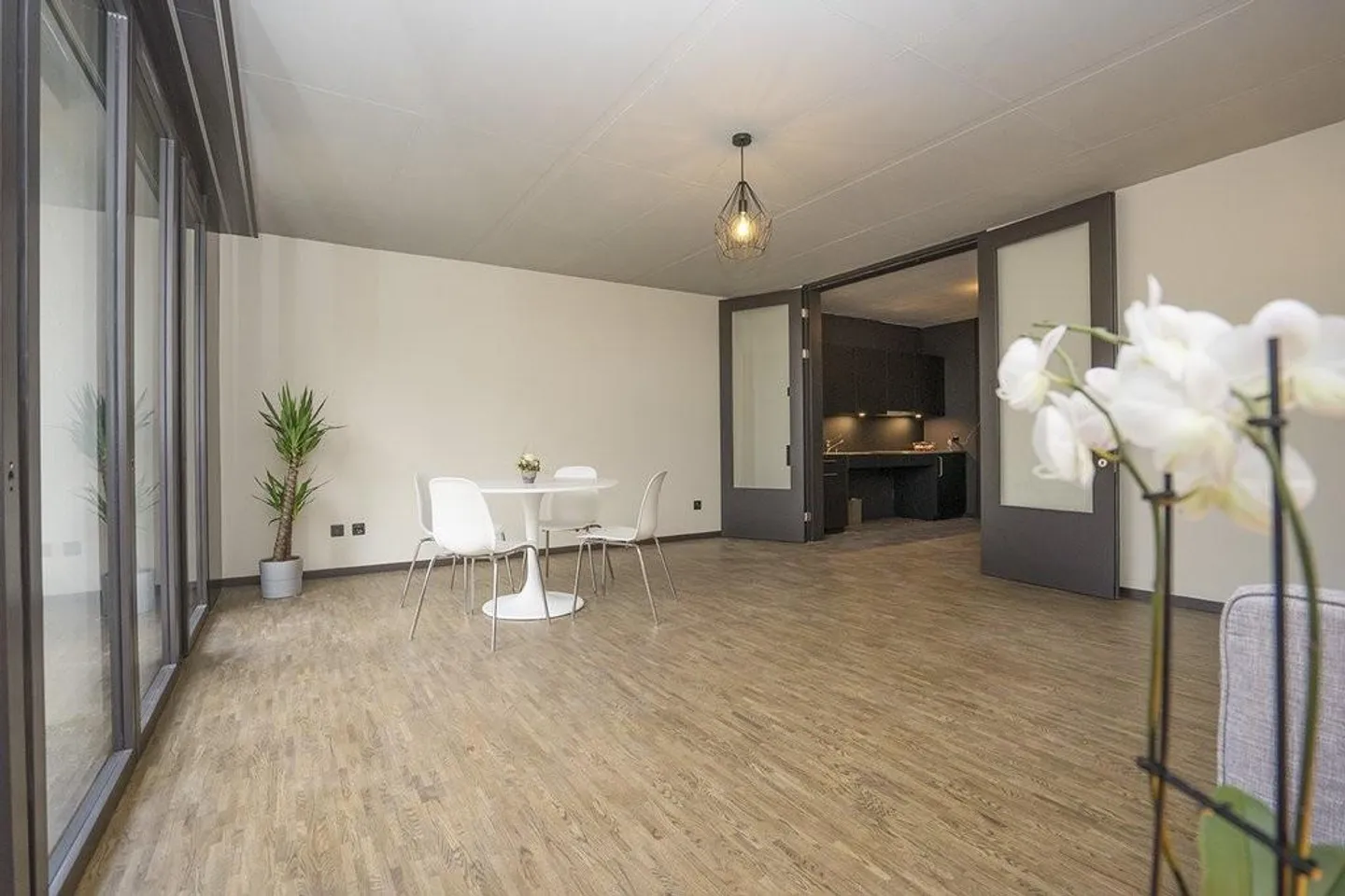 Appartement moderne 1,5 pièces à Rossfeld - Photo 8 sur 12
