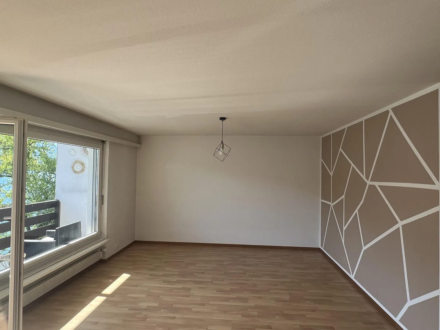 3.5 Room Apartment Temporary - Photo 2 of 10