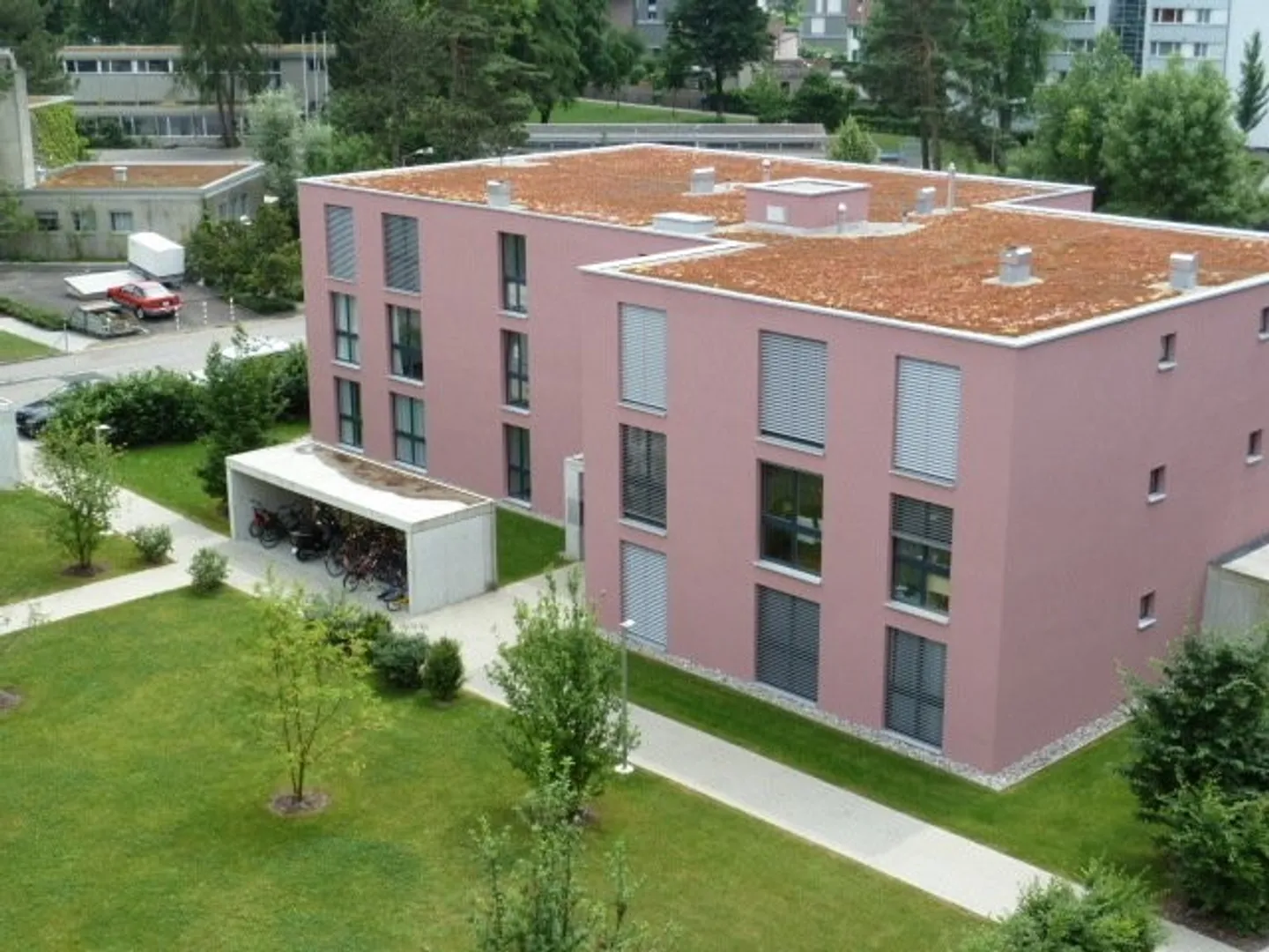 Geräumige Wohnung in Oberwinterthur - Foto 1 von 10