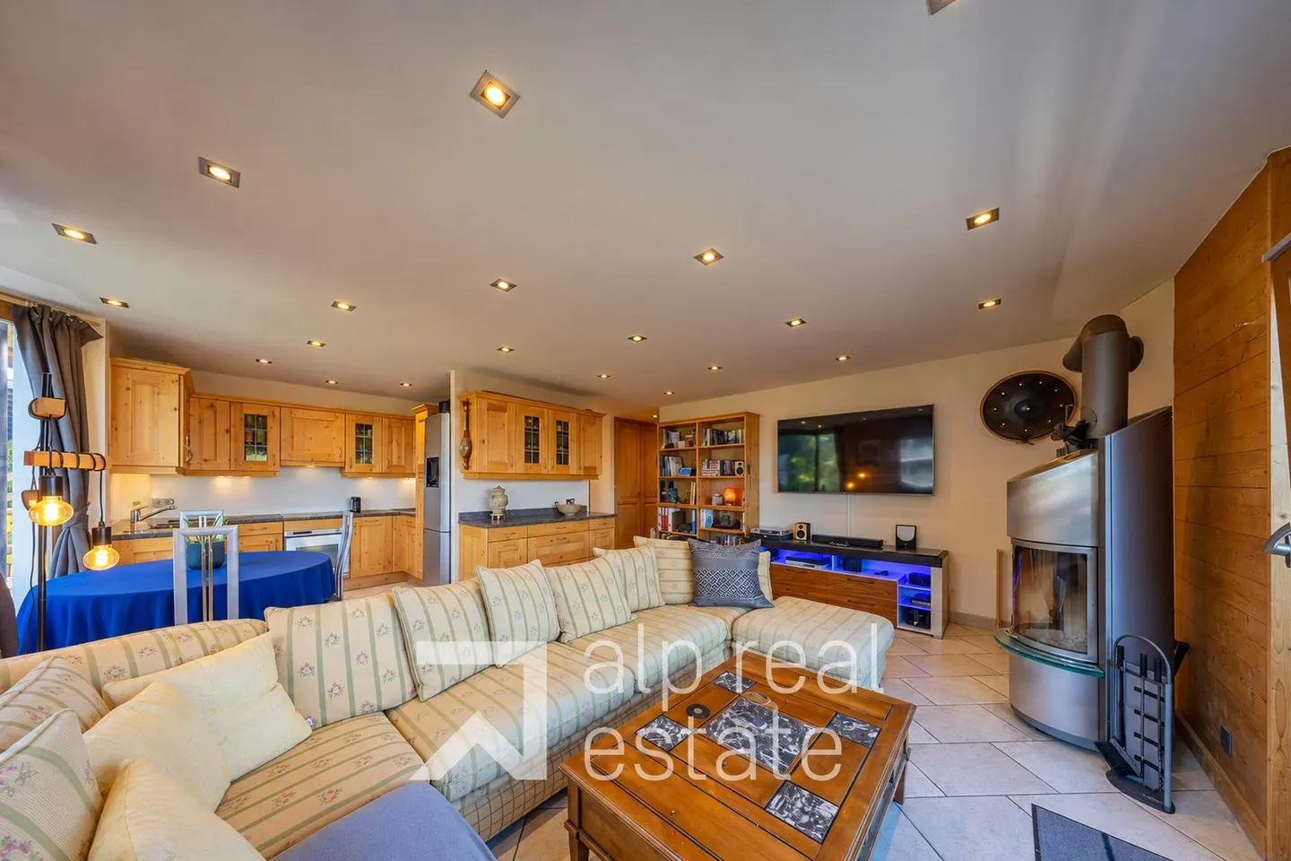 Charming Apartment in Haute-Nendaz - Photo 4 of 11