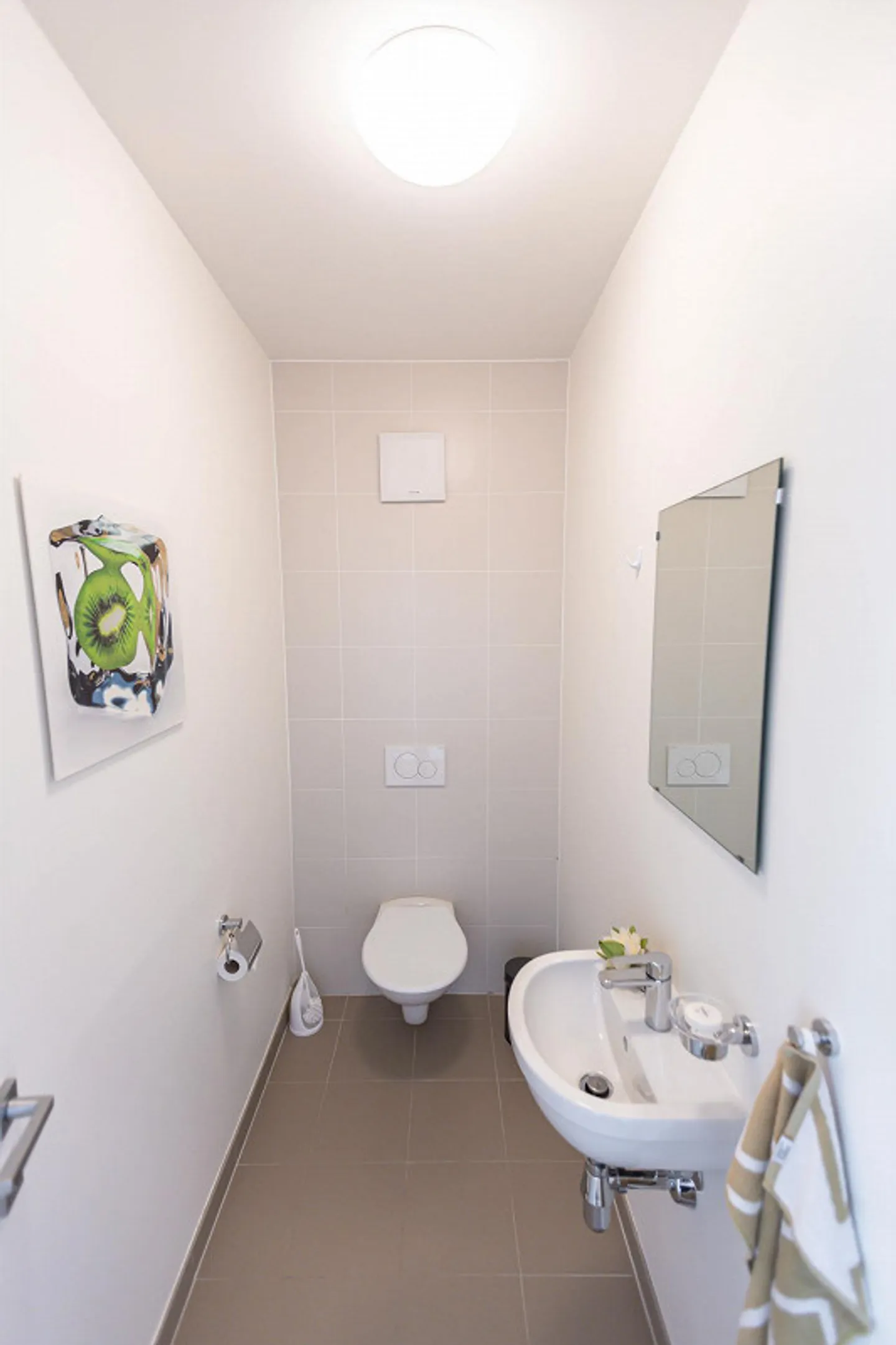 Luxuriöse möblierte 2.5-Zimmer-Wohnung mit Service im Zentrum von Biel - Foto 11 von 16