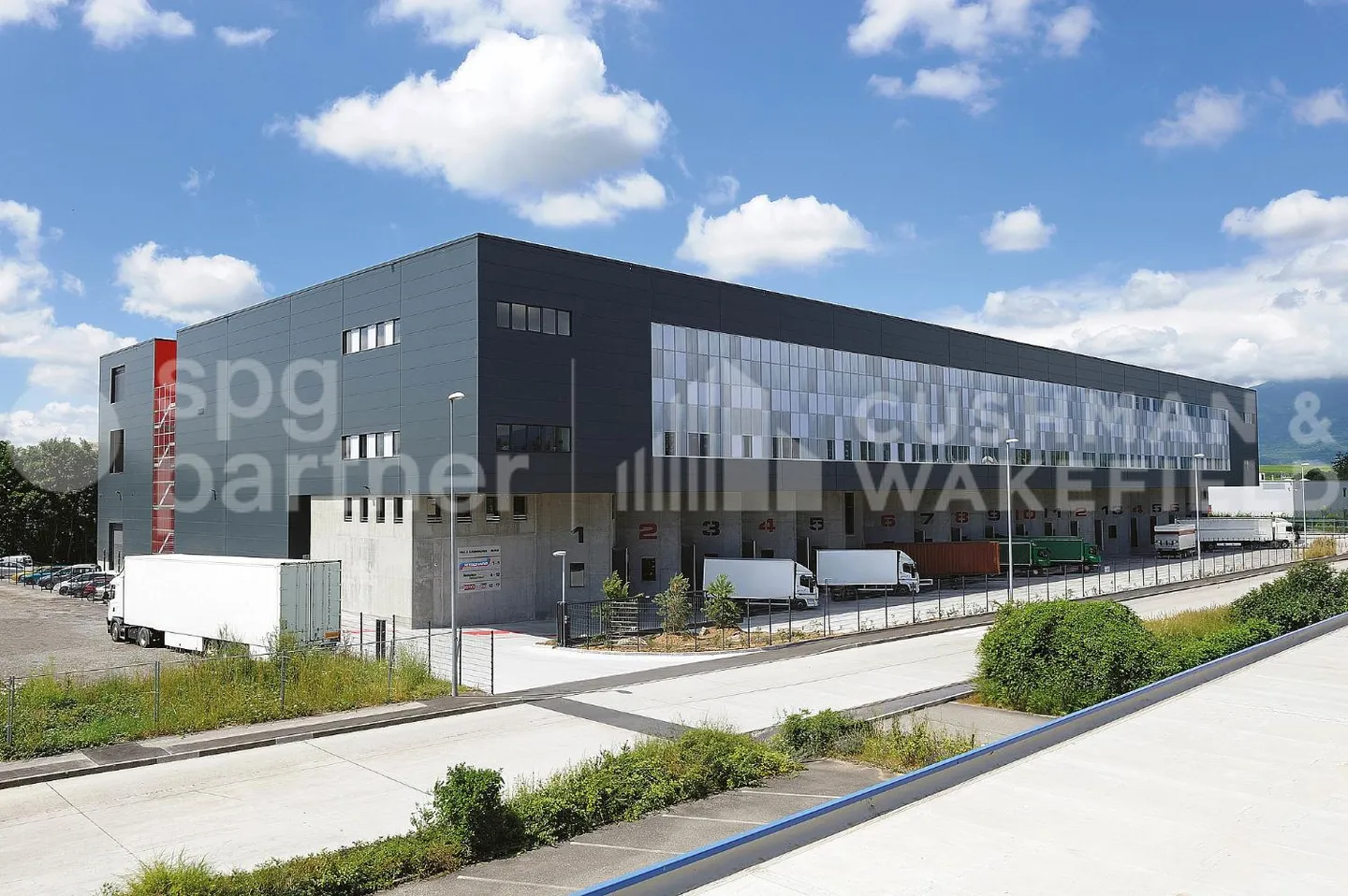 Espace Logistique à Meyrin - Photo 1 sur 13