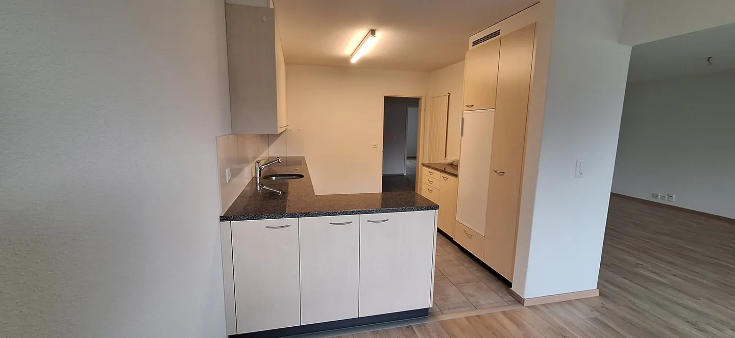 Affordable Living Space in Wimmis - Photo 3 of 6