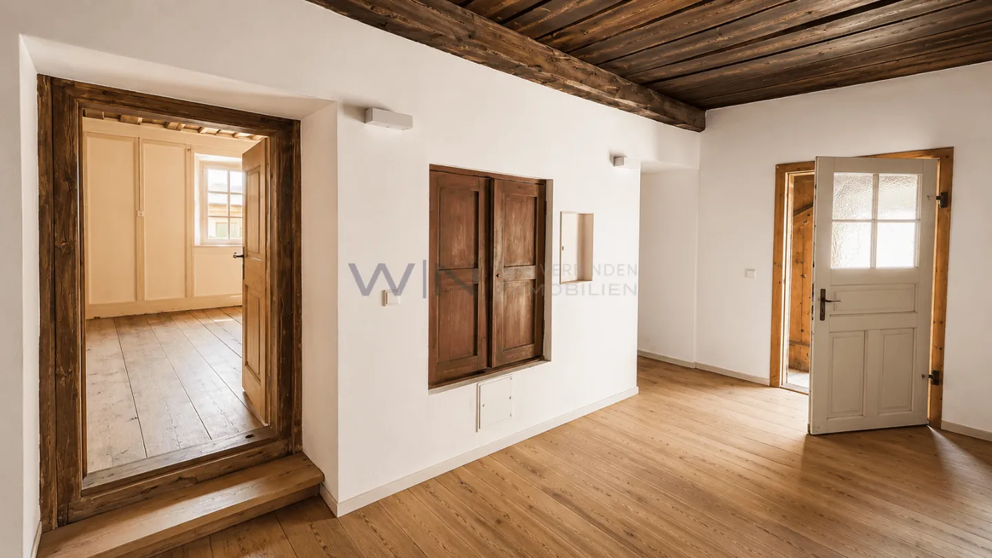 Scopri il segreto al piano superiore - Foto 1 di 9