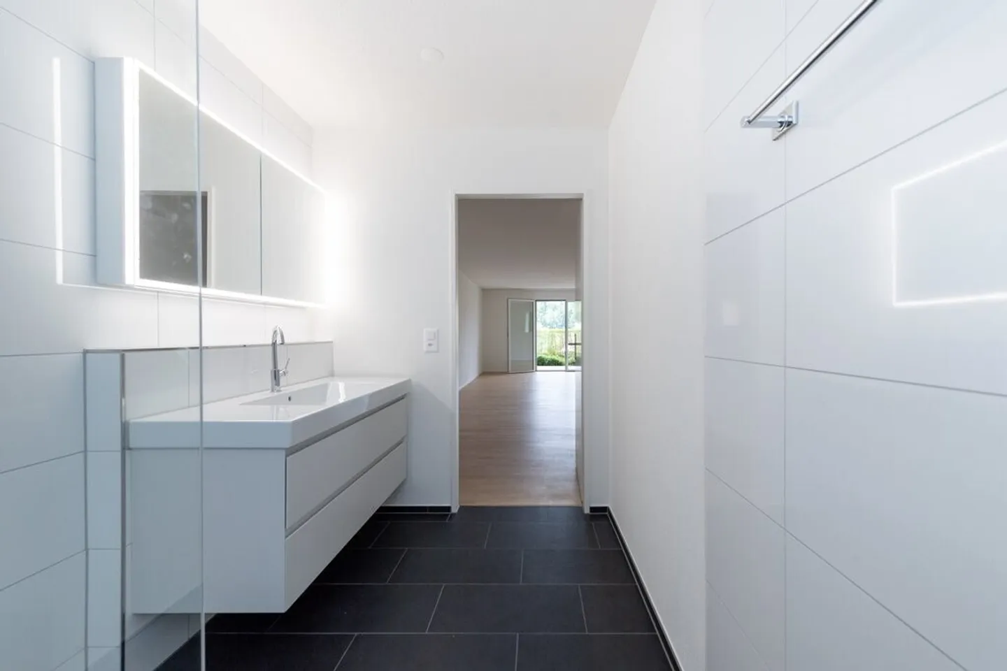 Un Début d'Appartement Heureux - Photo 7 sur 10