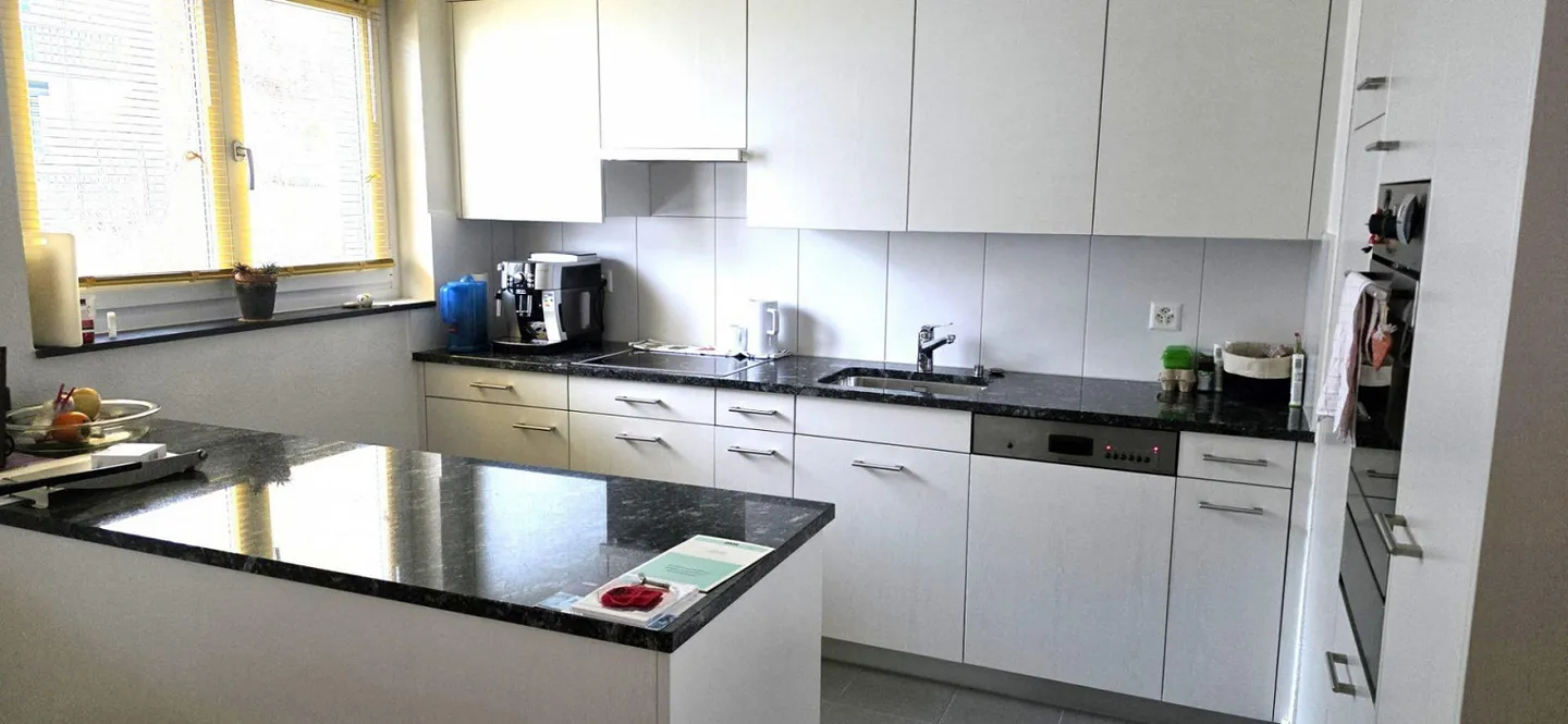 Sunny 3.5 Room Apartment in Freienstein - Photo 2 of 5