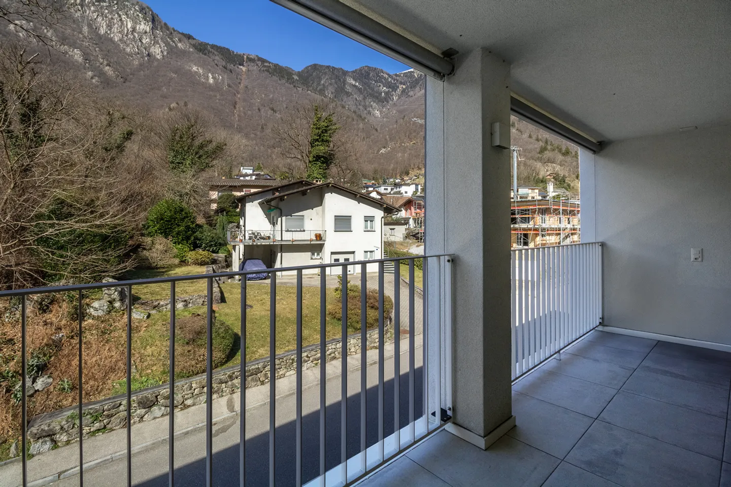 Duplex moderno in un'oasi verde - Foto 7 di 9