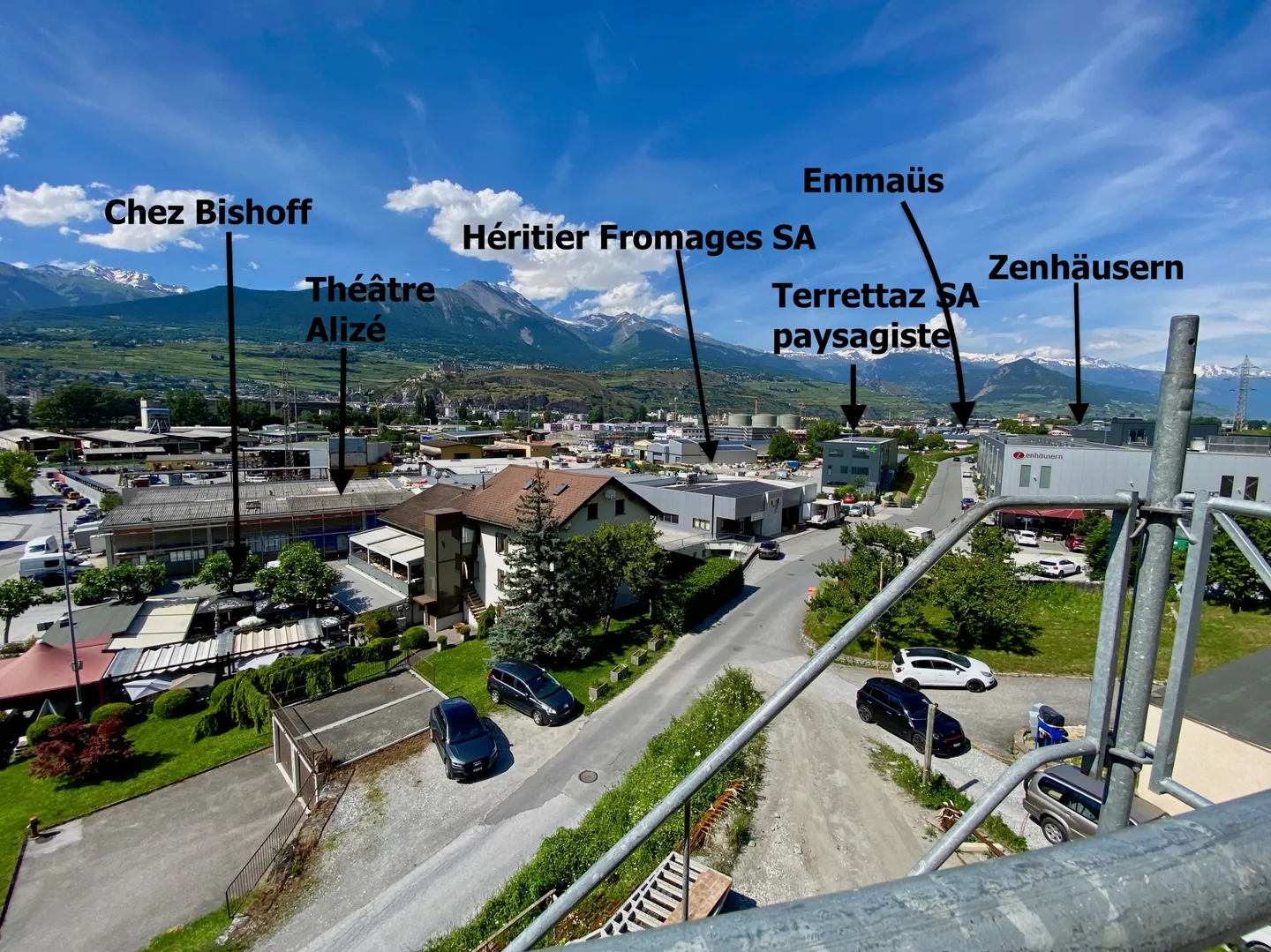 Halle industrielle à Sion - Photo 2 sur 10