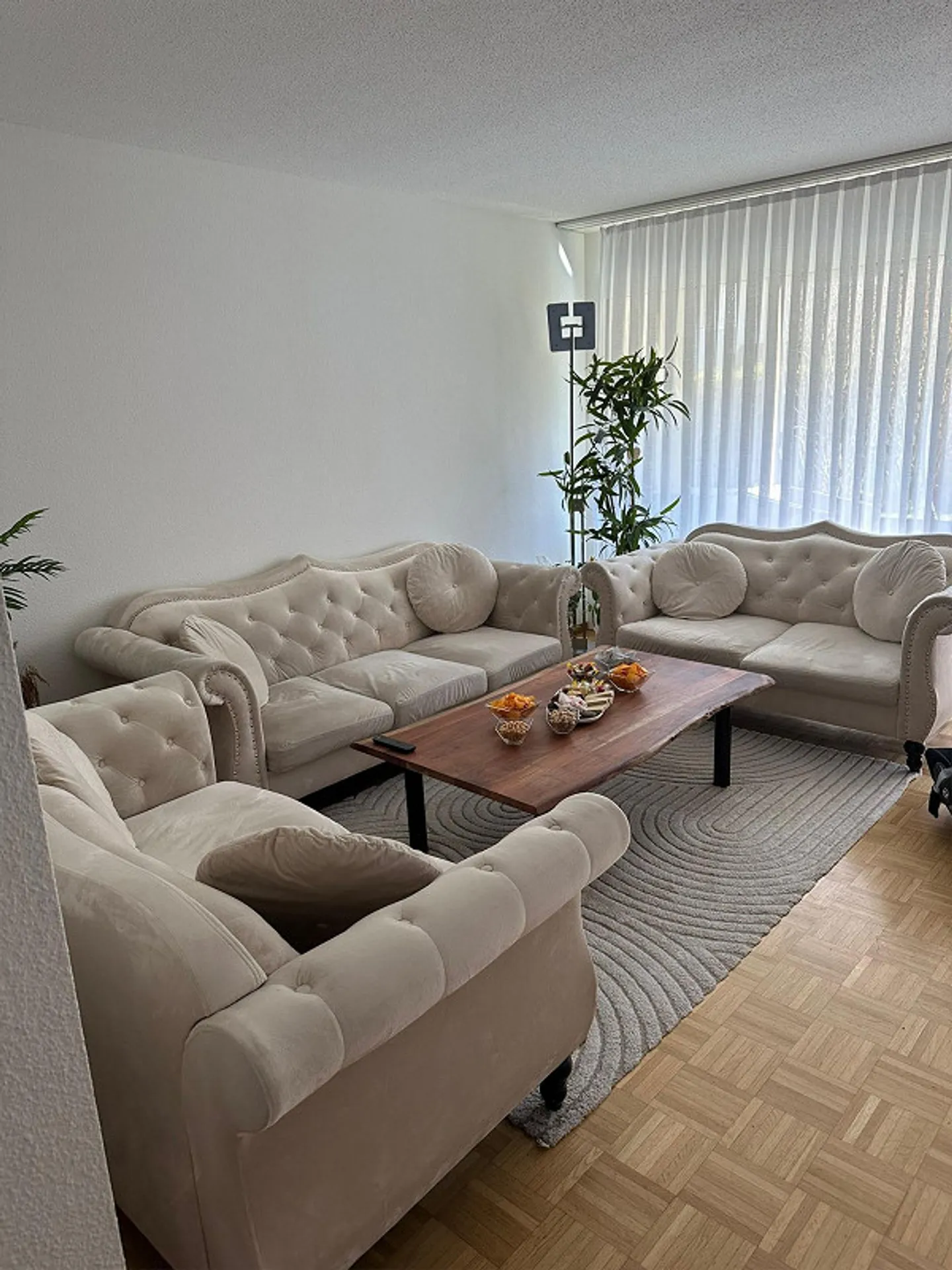 Appartamento attraente di 3,5 stanze con area giardino - Foto 2 di 10