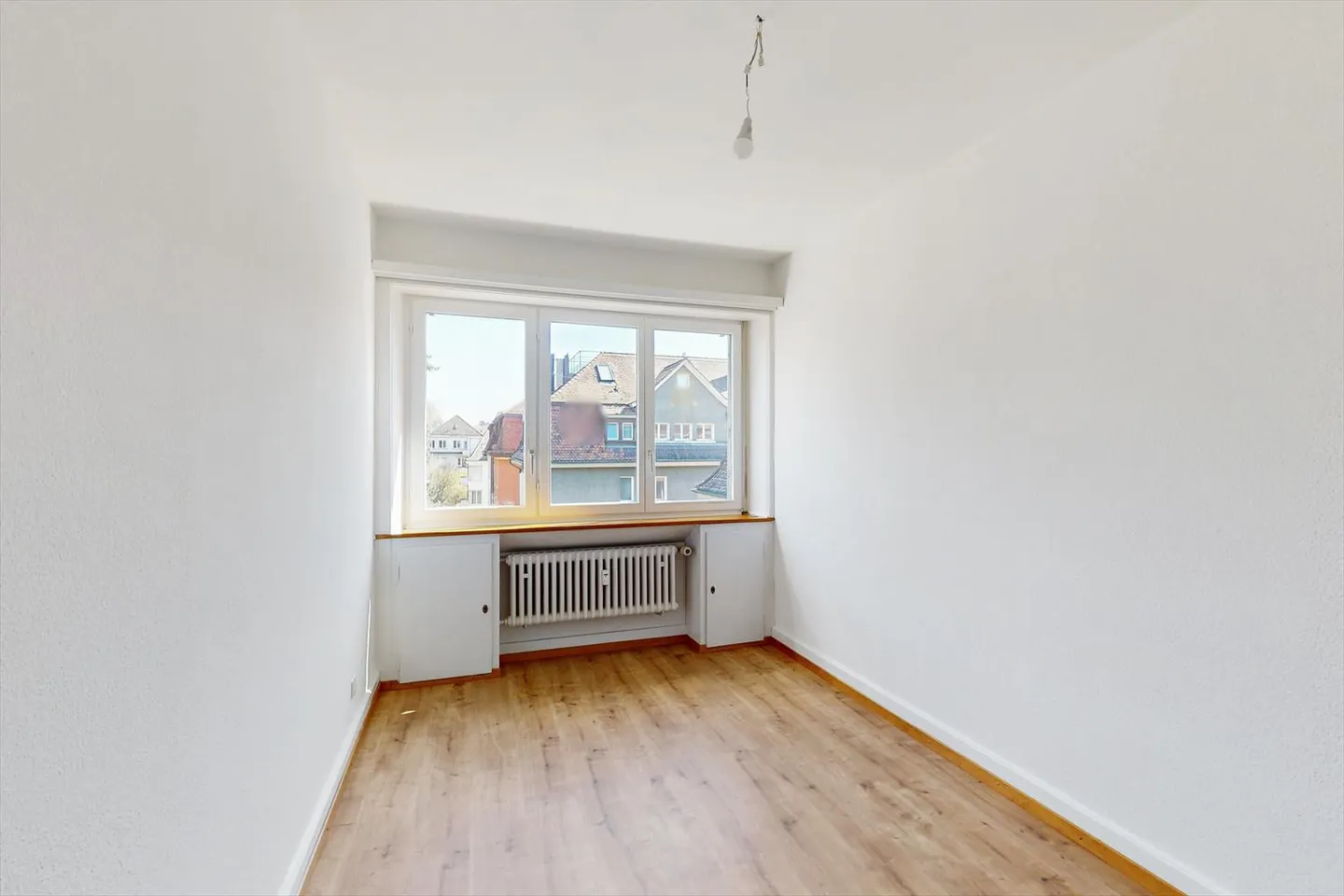 Zentrale Wohnung mit viel Raum zum Wohlfühlen! - Foto 6 von 10