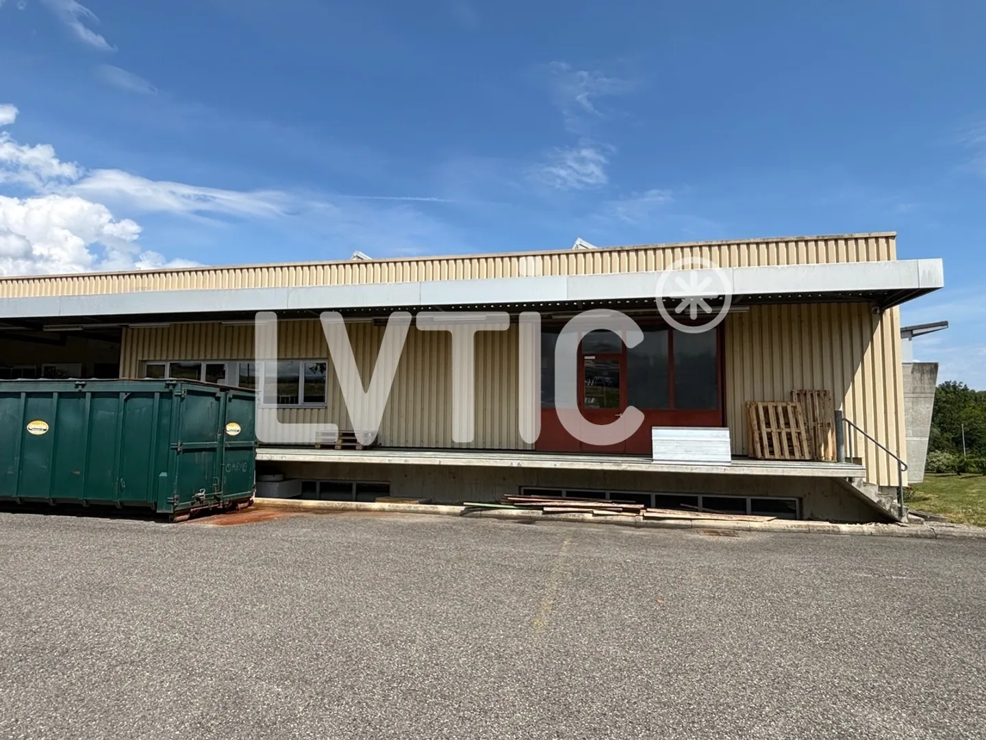 Dépôt - Photo 7 sur 7