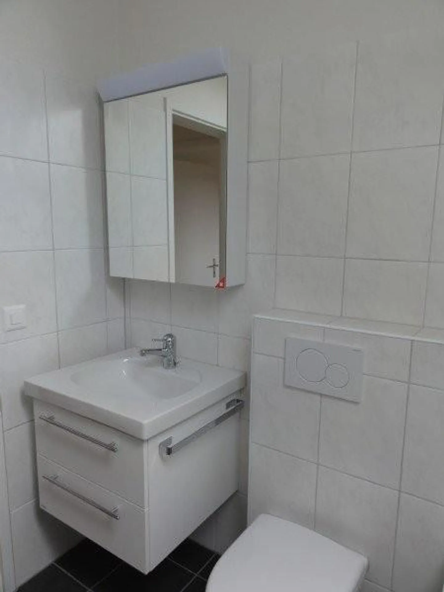 Appartement Charmant dans un Endroit Calme - Photo 4 sur 10