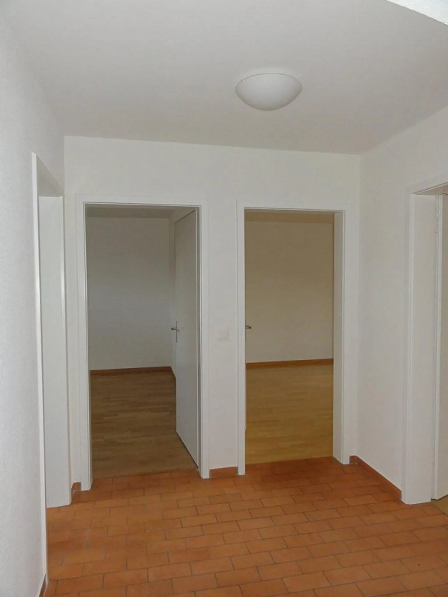 Appartement Charmant dans un Endroit Calme - Photo 5 sur 10