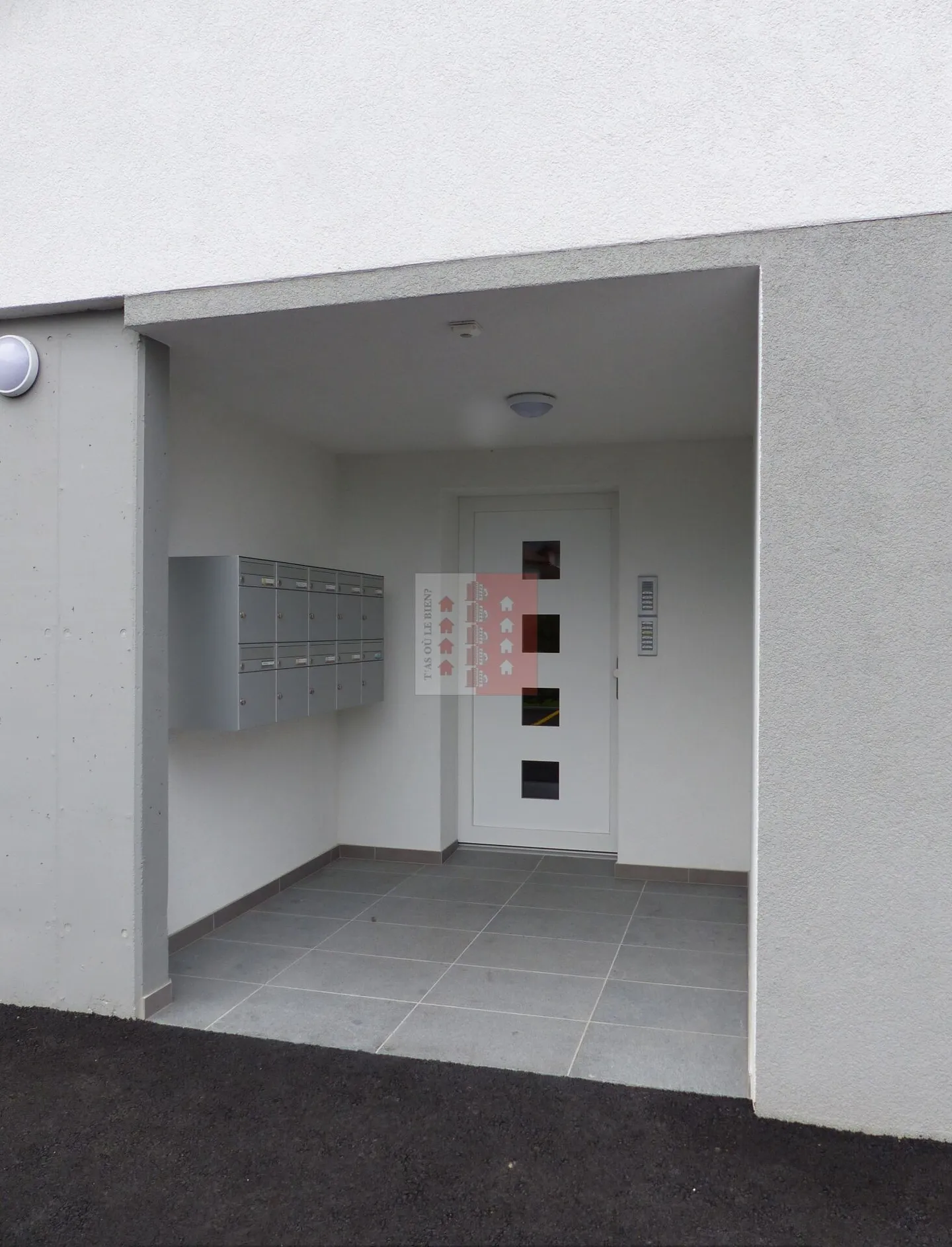 Investment opportunity near the center of Fully - Photo 14 of 18