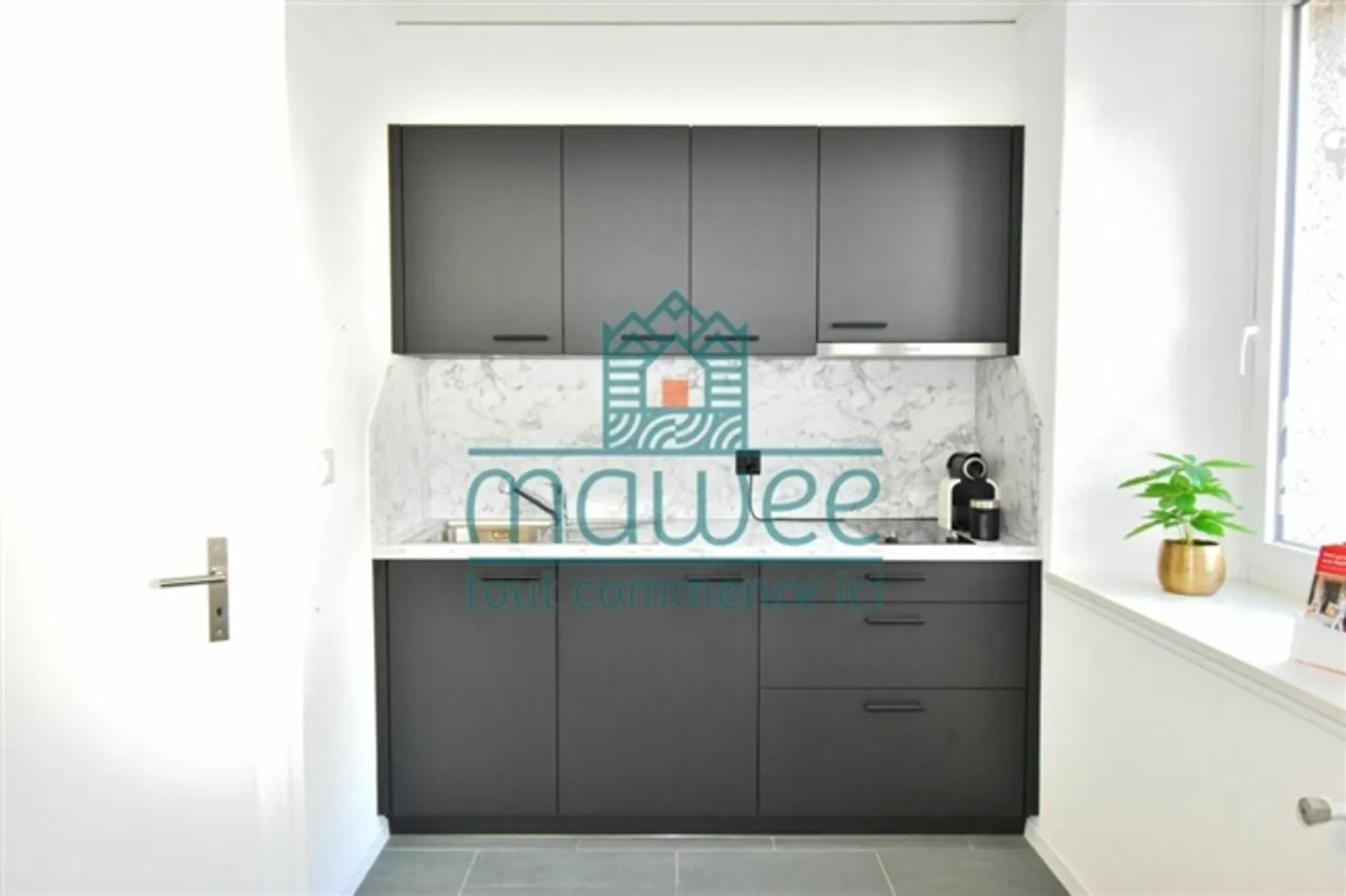 Multipurpose Commercial Space of 35 m² – Center of Vernayaz - Photo 2 of 8