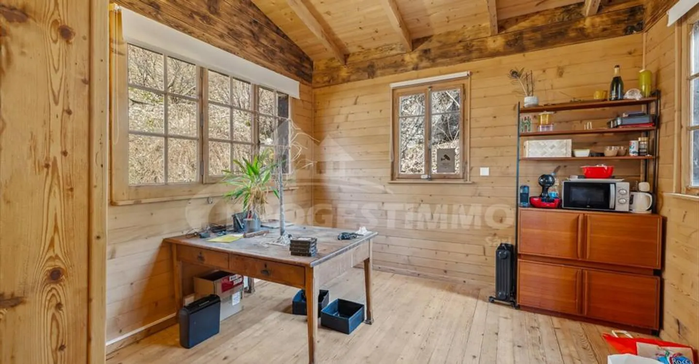 Modern Commercial Space for Rent - Photo 8 of 10
