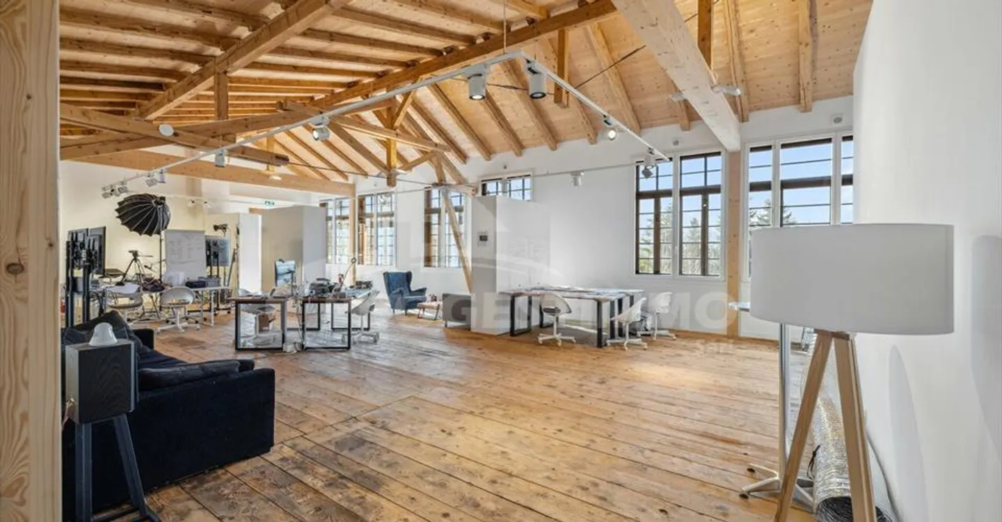 Modern Commercial Space for Rent - Photo 3 of 10