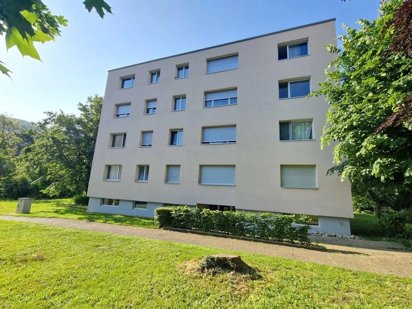 Sunny apartment with balcony - Photo 1 of 7