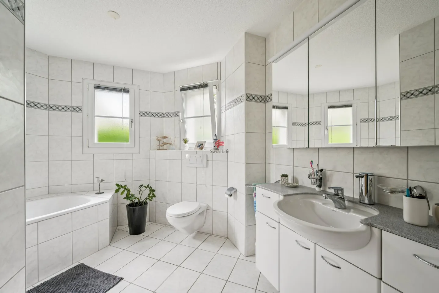 Charming Garden Apartment - Photo 8 of 8