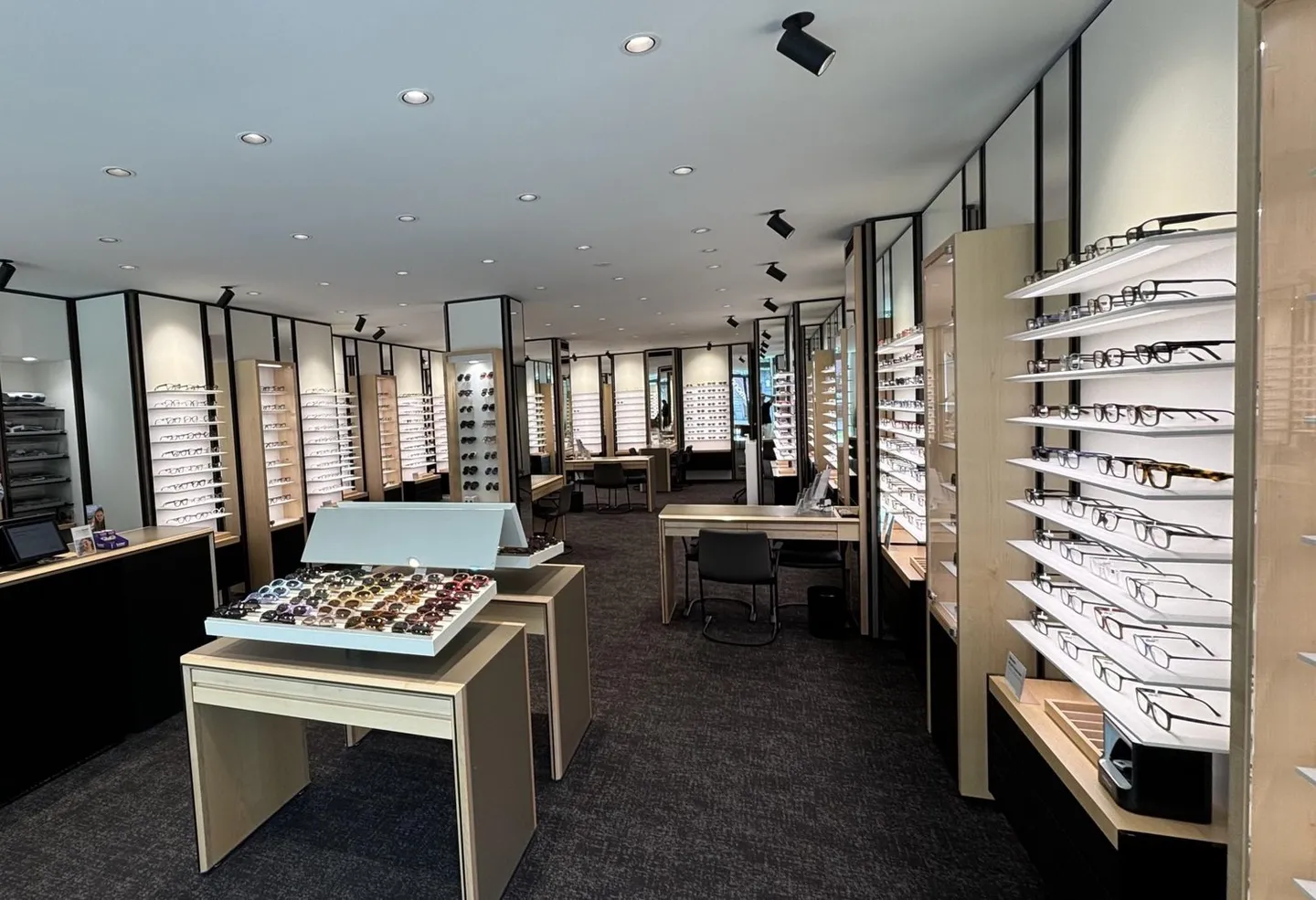 Investition in ein 2023 renoviertes Gebäude: Außergewöhnliche Rendite von 179'952 - Foto 5 von 13